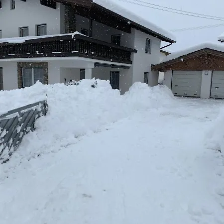 Musi Appartements Schönberg im Stubaital Buitenkant foto
